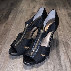 Coach and Four Heels